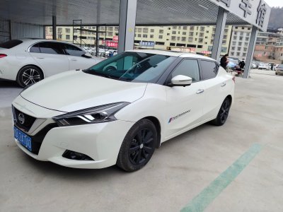 2021年2月 日產(chǎn) LANNIA 藍(lán)鳥 1.6L CVT炫酷版圖片