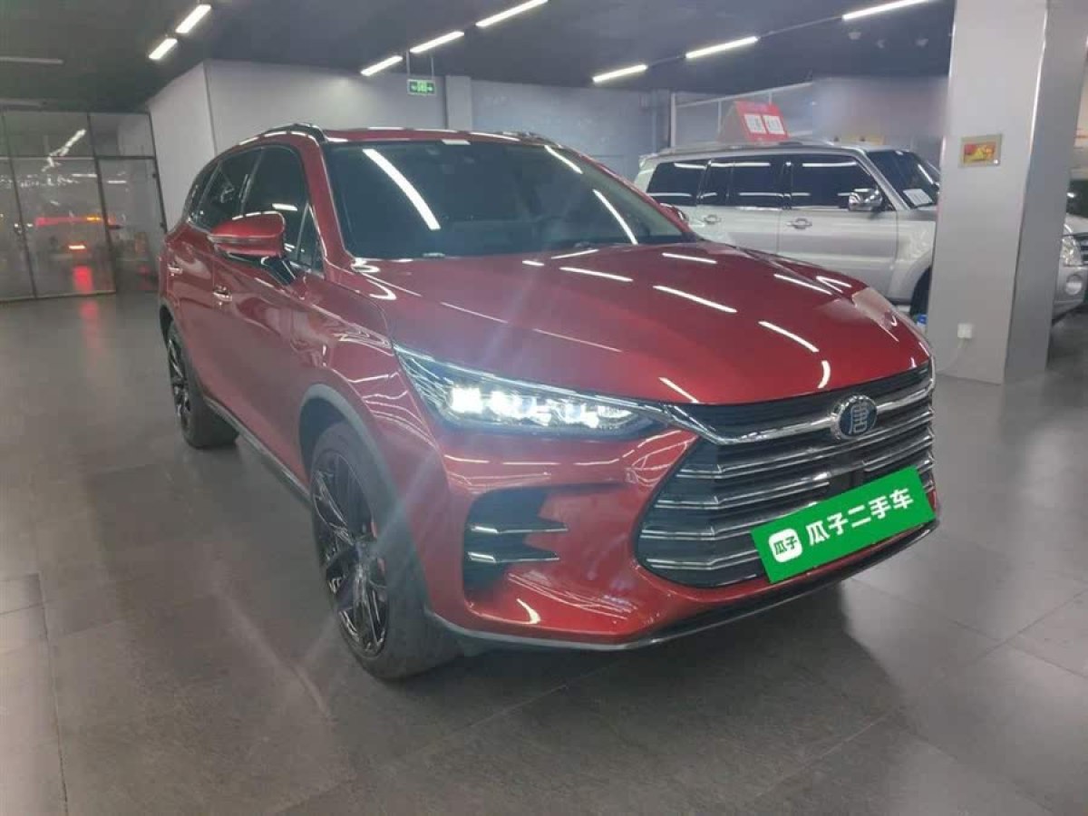 比亞迪 唐新能源  2018款 DM 2.0T 全時四驅(qū)智聯(lián)創(chuàng)領(lǐng)型 7座圖片