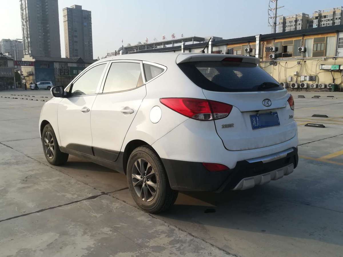 2016年2月現(xiàn)代 ix35  2015款 2.0L 自動兩驅舒適型 國V