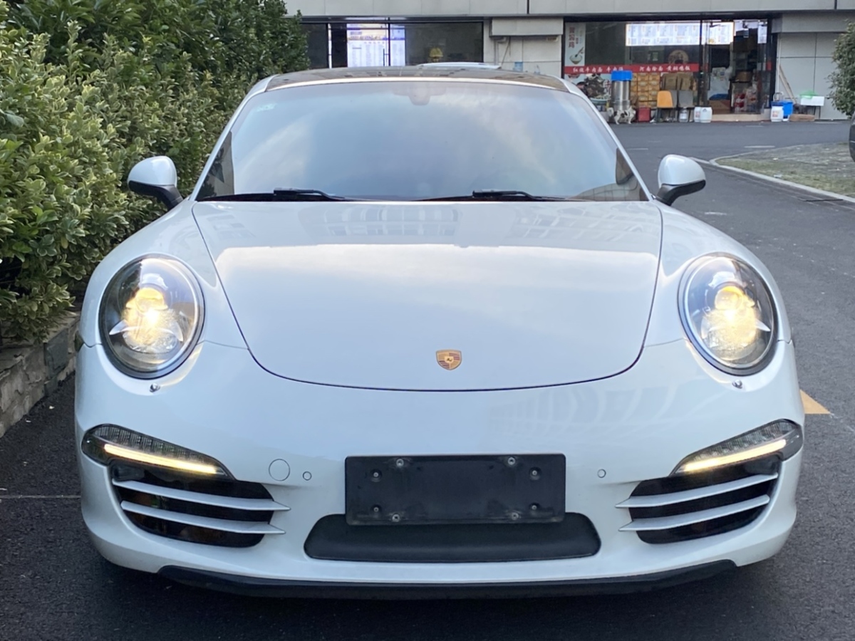 2014年7月保時(shí)捷 911  2012款 Carrera S 3.8L