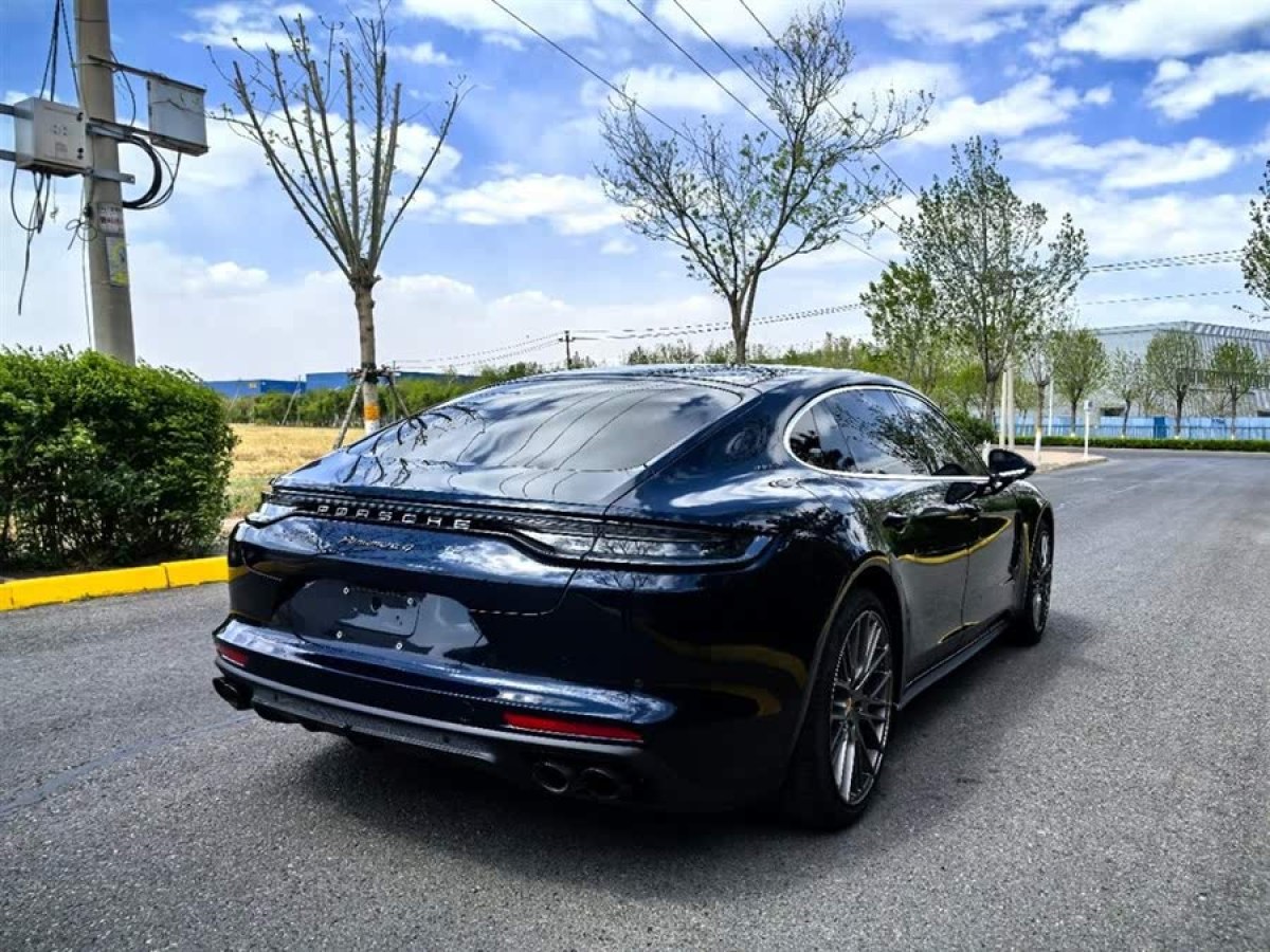 保時(shí)捷 Panamera  2023款 Panamera 4 行政加長版 2.9T圖片