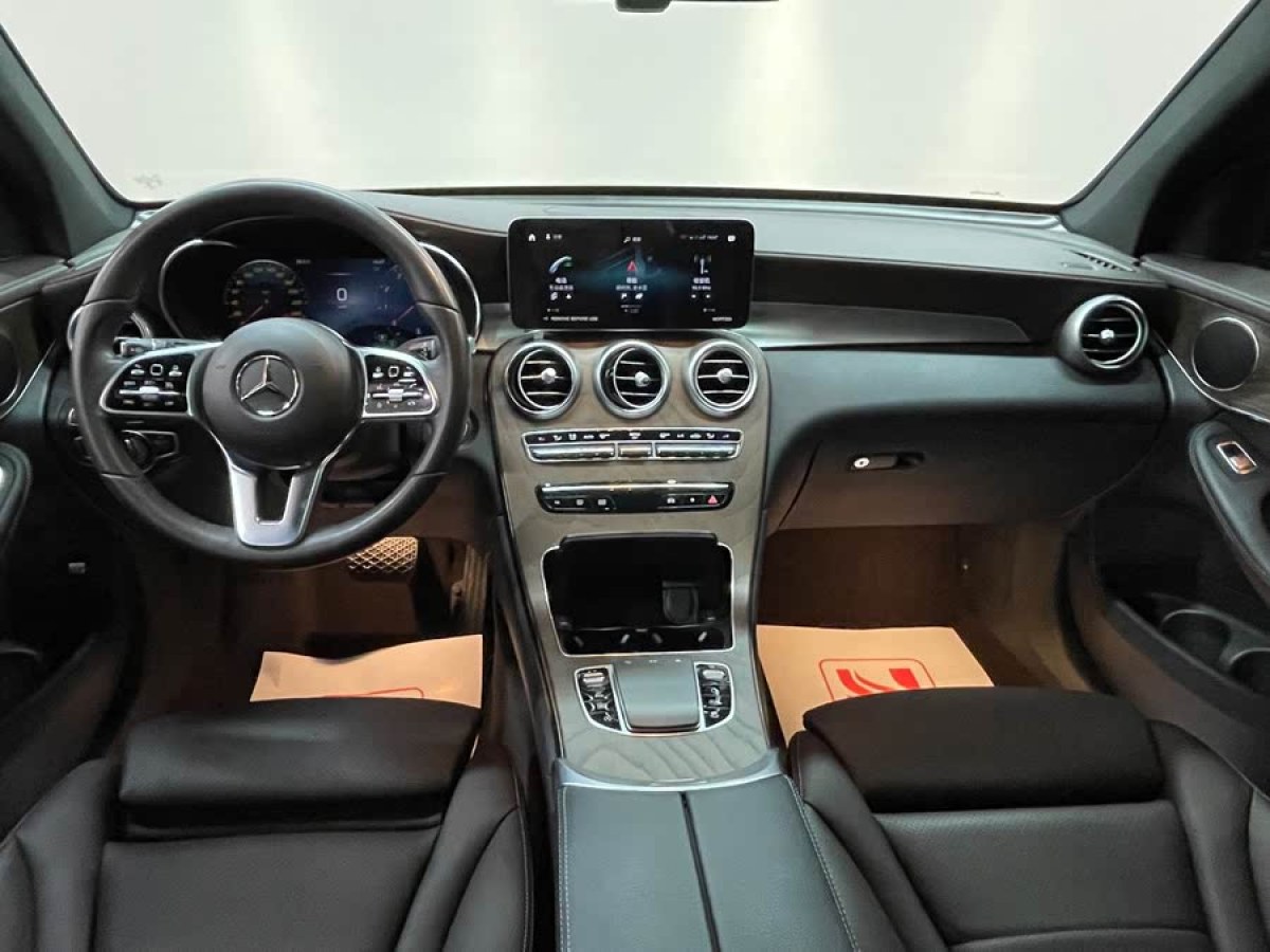 奔馳 奔馳GLC  2025款 改款 GLC 260 L 4MATIC 豪華型圖片