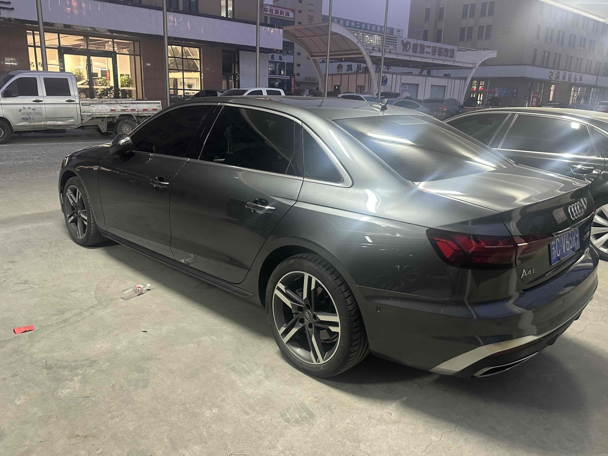 奧迪 奧迪A4L  2022款 40 TFSI 豪華動(dòng)感型圖片