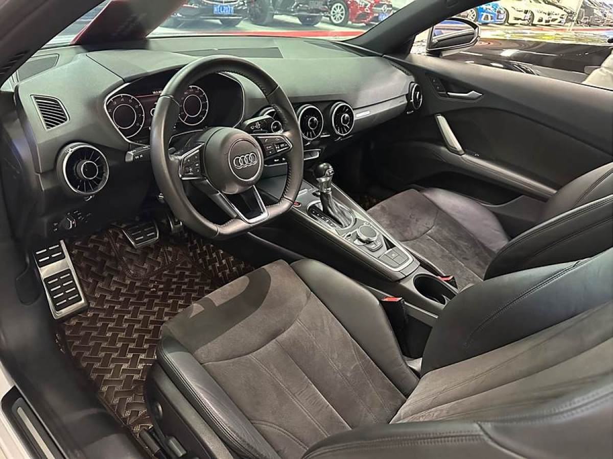 奧迪 奧迪TT  2015款 TT Coupe 45 TFSI quattro圖片