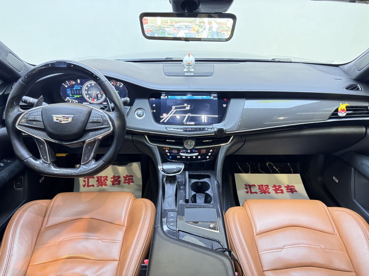 凱迪拉克 CT6  2017款 28T 領(lǐng)先型圖片