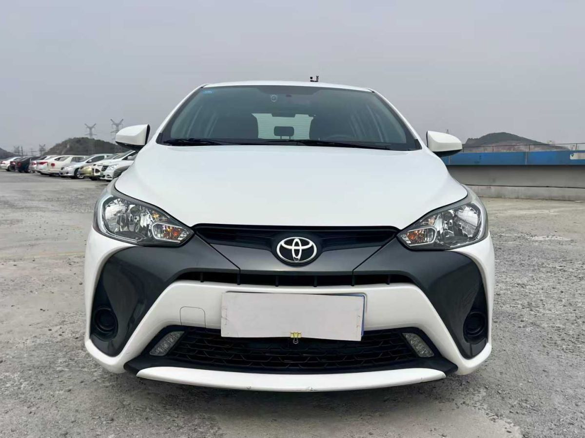 豐田 YARiS L 致炫  2018款 1.5E CVT冠軍限量版圖片