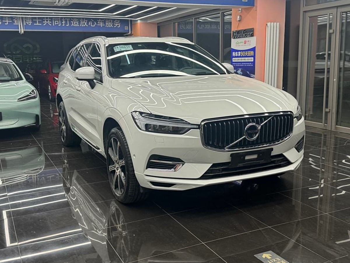 沃爾沃 XC60新能源  2021款 T8 E驅(qū)混動(dòng) 智雅豪華版圖片