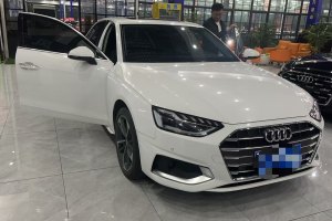 奧迪A4L 奧迪 40 TFSI 時(shí)尚致雅型