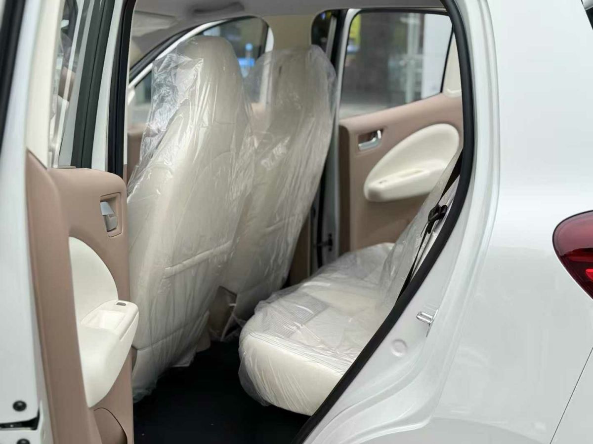 MINI MINI  2025款 1.5T COOPER 經(jīng)典派 五門版圖片