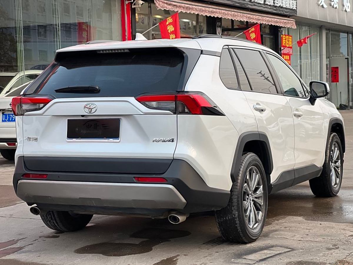 豐田 RAV4榮放  2023款 2.0L CVT兩驅(qū)風(fēng)尚Plus版圖片