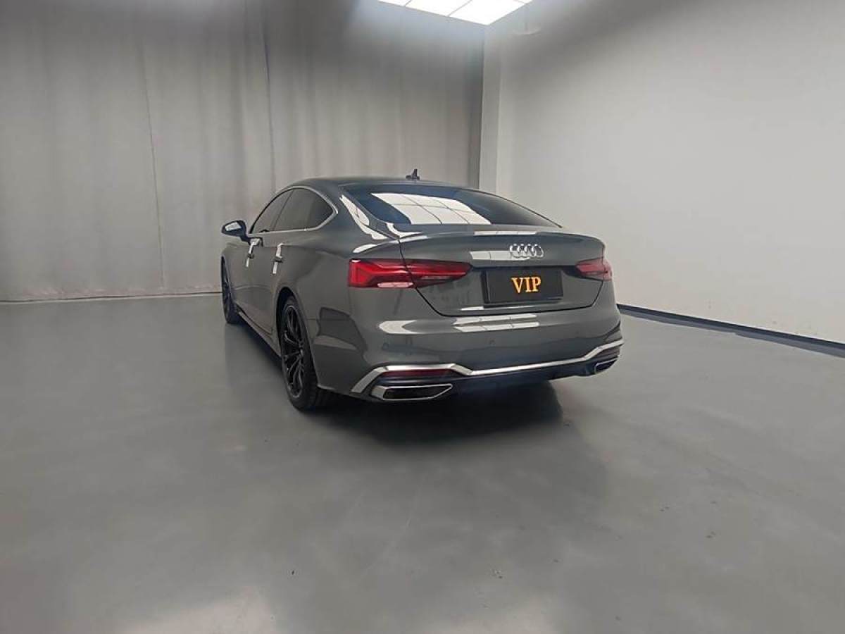 奧迪 奧迪A5  2023款 Sportback 40 TFSI 時(shí)尚動感型圖片