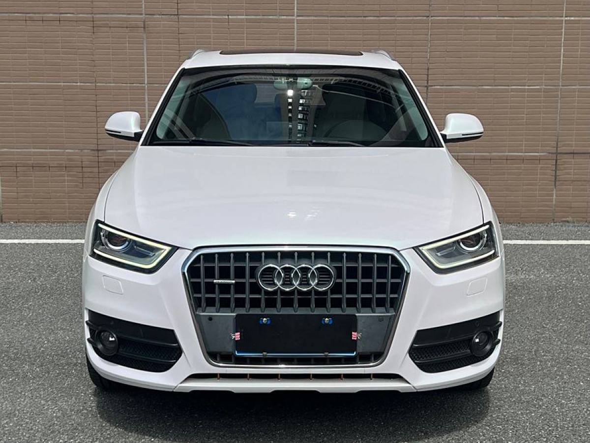 2015年8月奧迪 奧迪Q3  2015款 35 TFSI quattro 舒適型