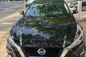 天籟 日產(chǎn) 2.0L XE 時(shí)尚版