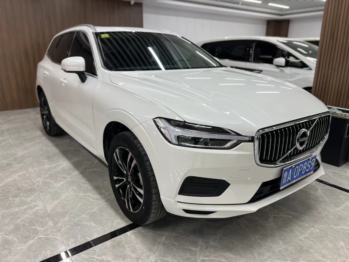 2019年6月沃爾沃 XC60  2019款 T5 四驅(qū)智遠(yuǎn)運動版