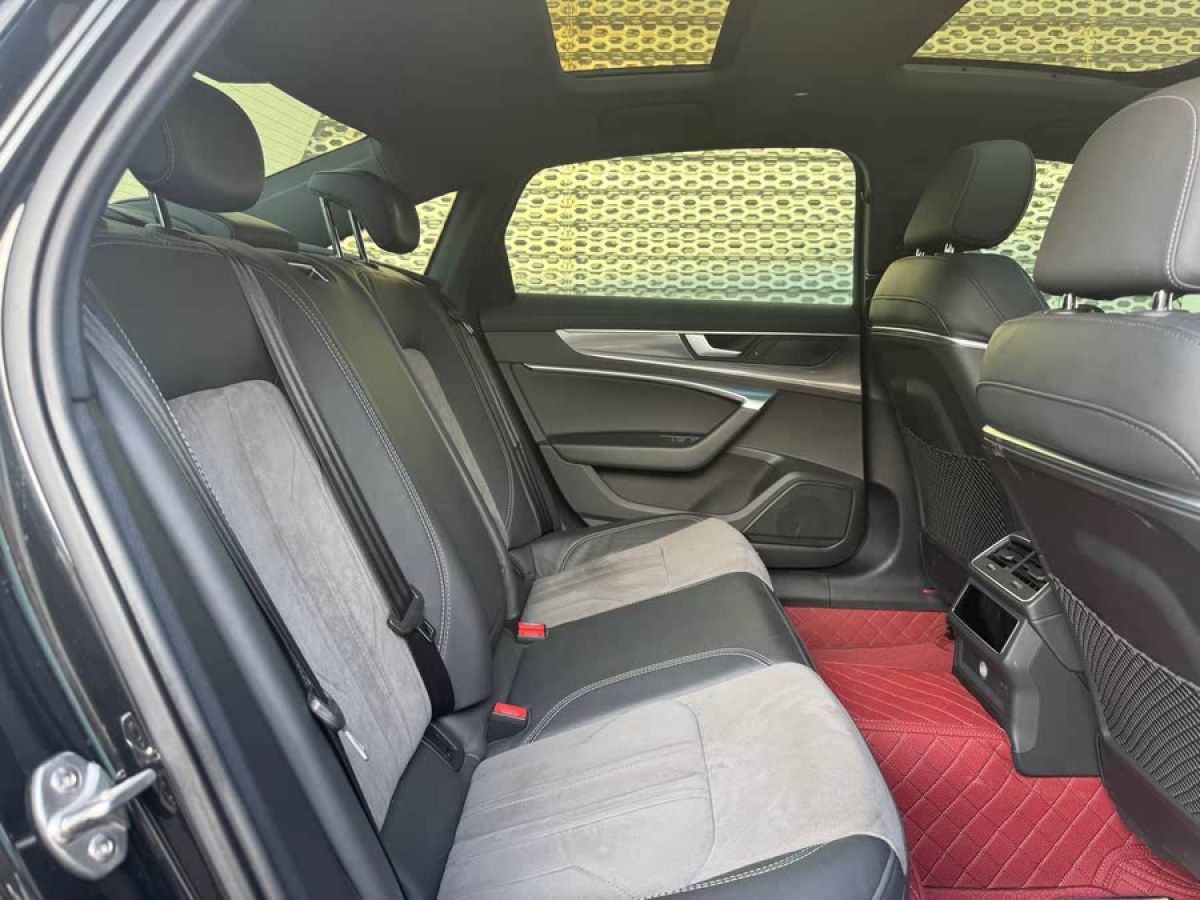 奧迪 奧迪A6L  2020款 45 TFSI 臻選動(dòng)感型圖片