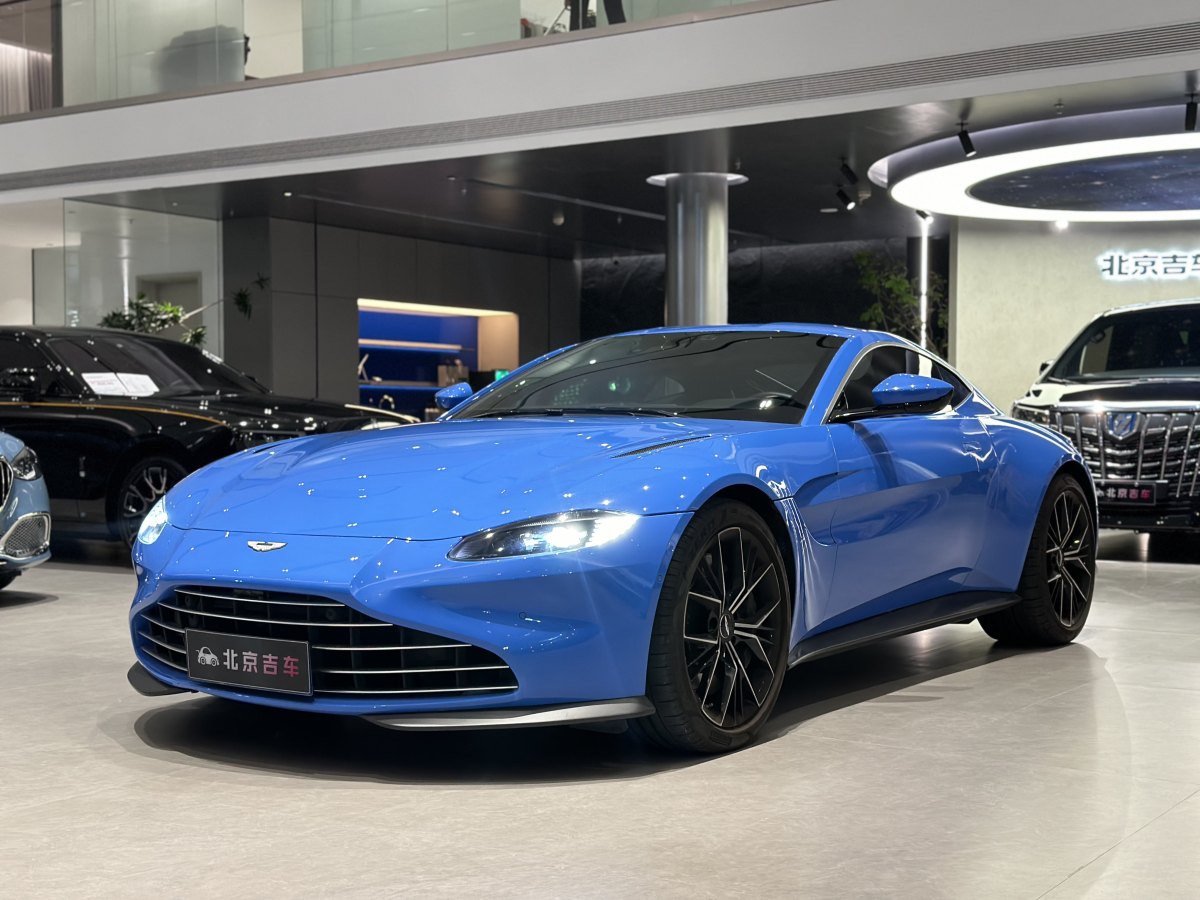 阿斯頓·馬丁 V8 Vantage  2022款 4.0T V8 Coupe圖片