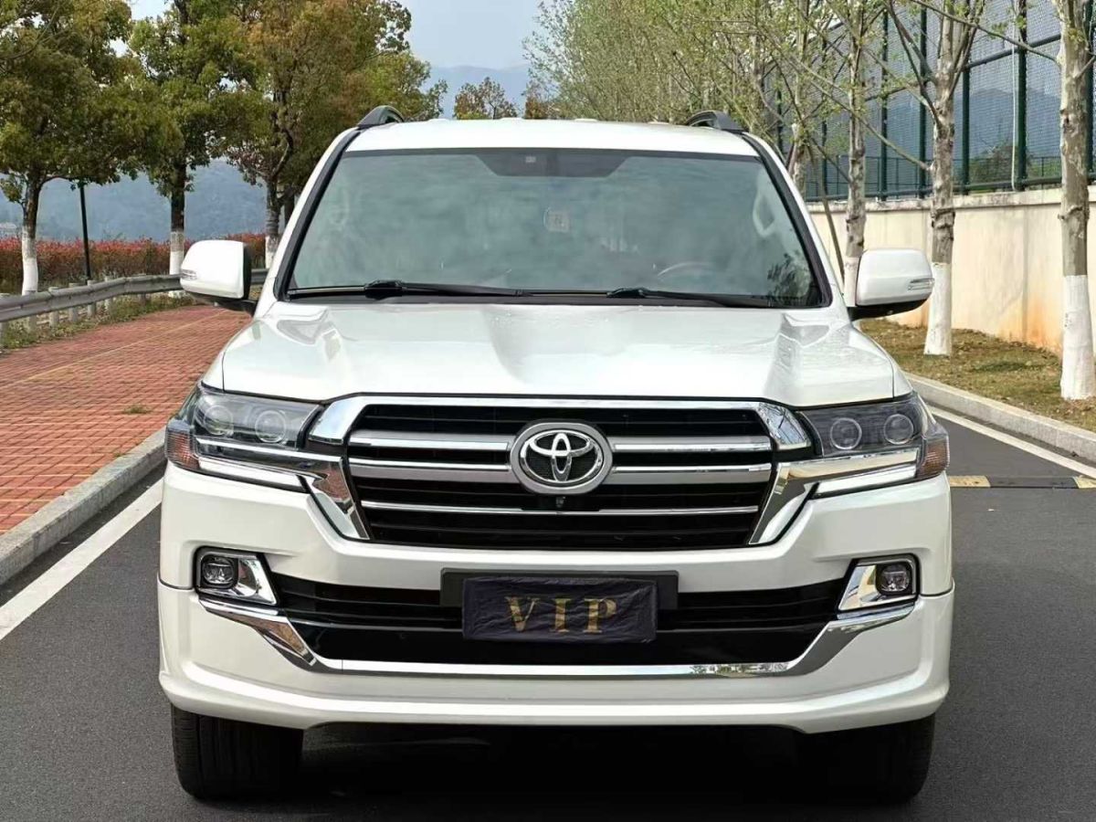 豐田 蘭德酷路澤  2015款 4.6L V8 中東限量版圖片