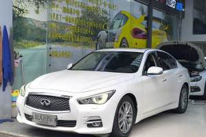 Q50 英菲尼迪 3.7L 舒适版