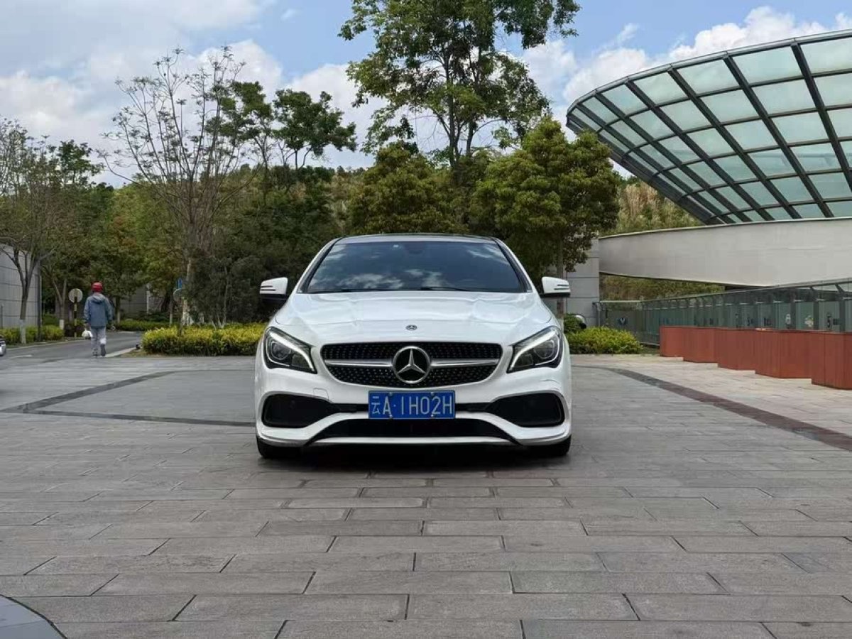 奔馳 奔馳CLA級  2018款 CLA 200 時(shí)尚型圖片