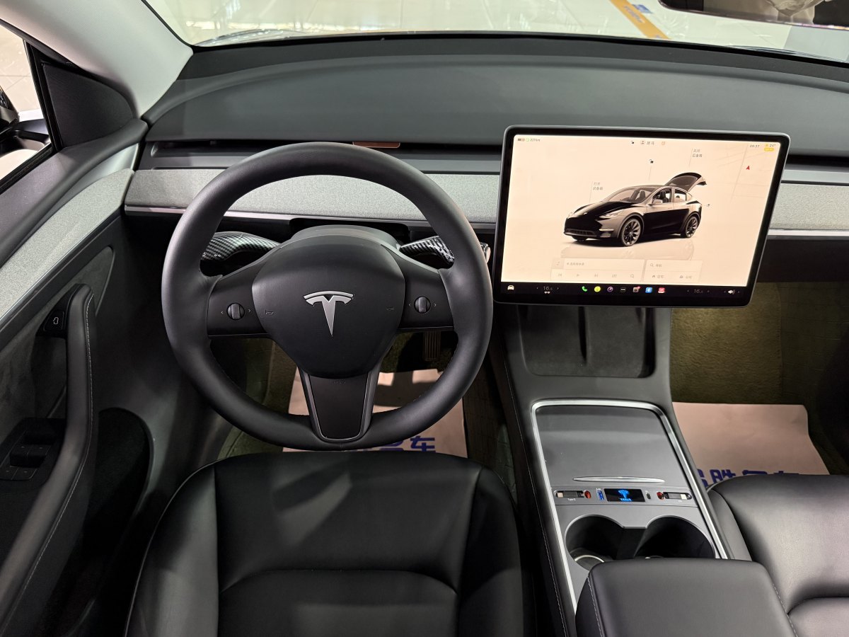特斯拉 Model Y  2024款 后輪驅(qū)動(dòng)版圖片