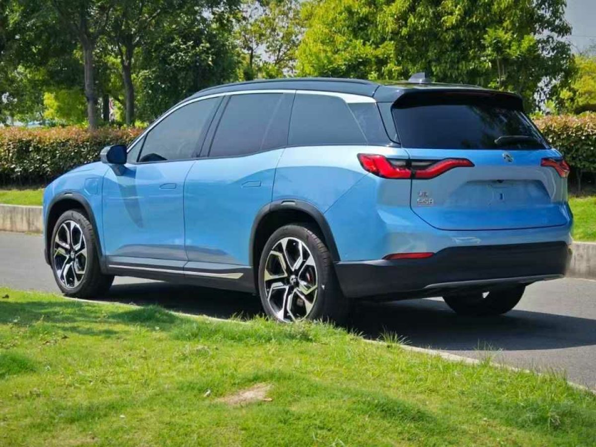 瑪莎拉蒂 Levante  2018款 3.0T 經(jīng)典版圖片