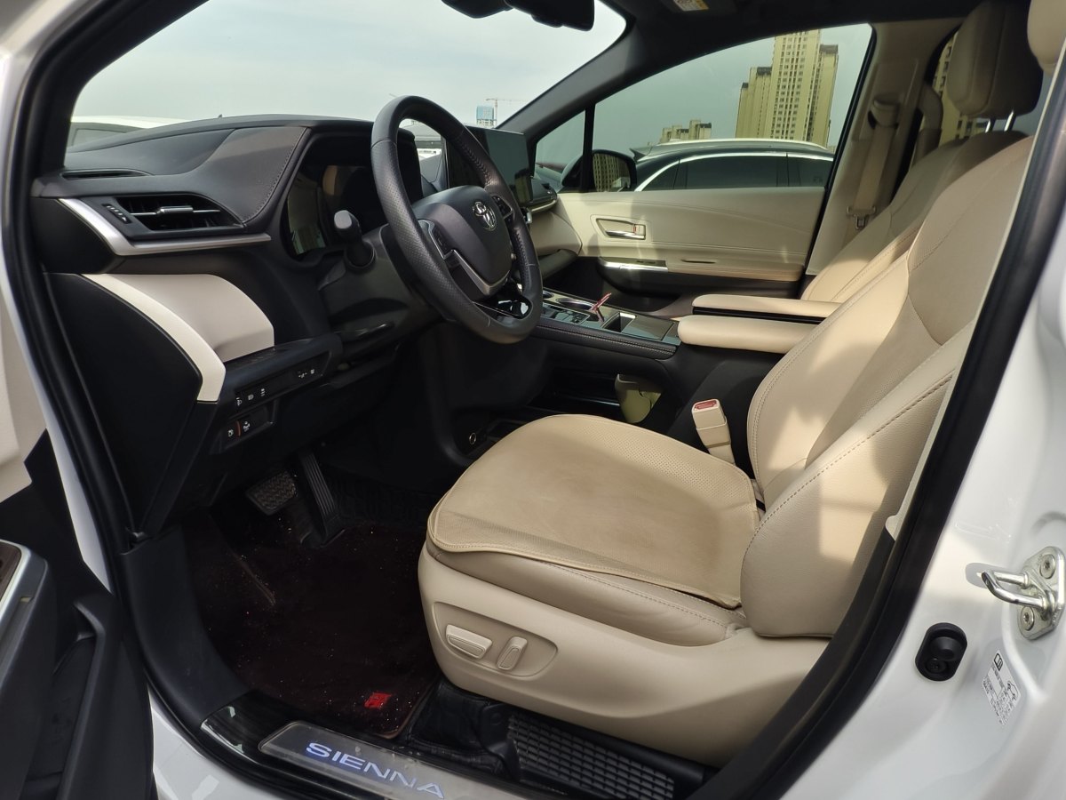 豐田 賽那SIENNA  2021款 2.5L混動 至尊版圖片