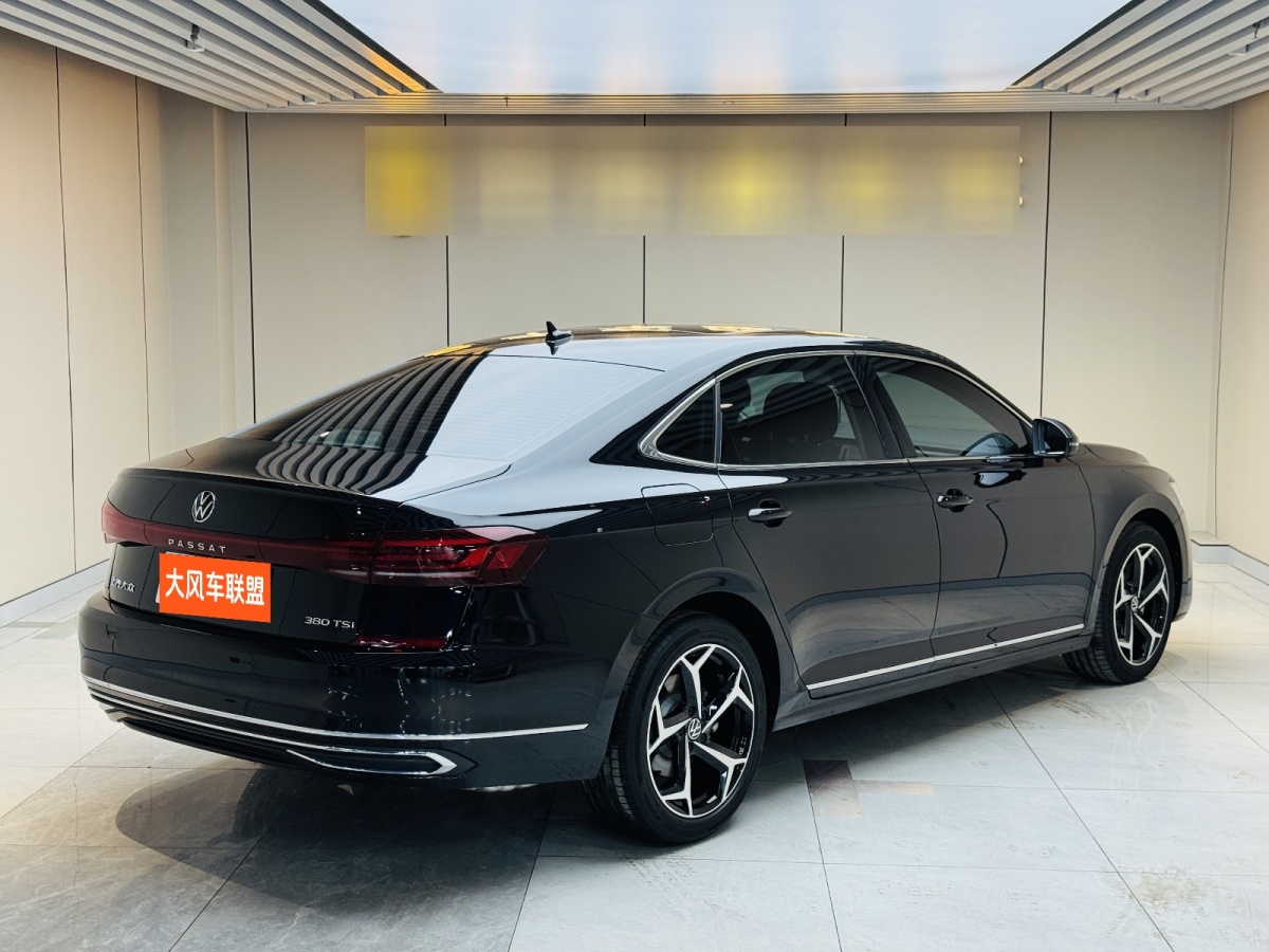 大眾 帕薩特  2024款 380TSI 星空精英版圖片
