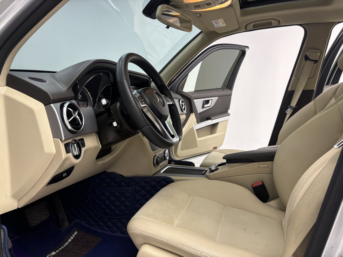 奔馳 奔馳GLK級  2014款 GLK 260 4MATIC 動感型圖片