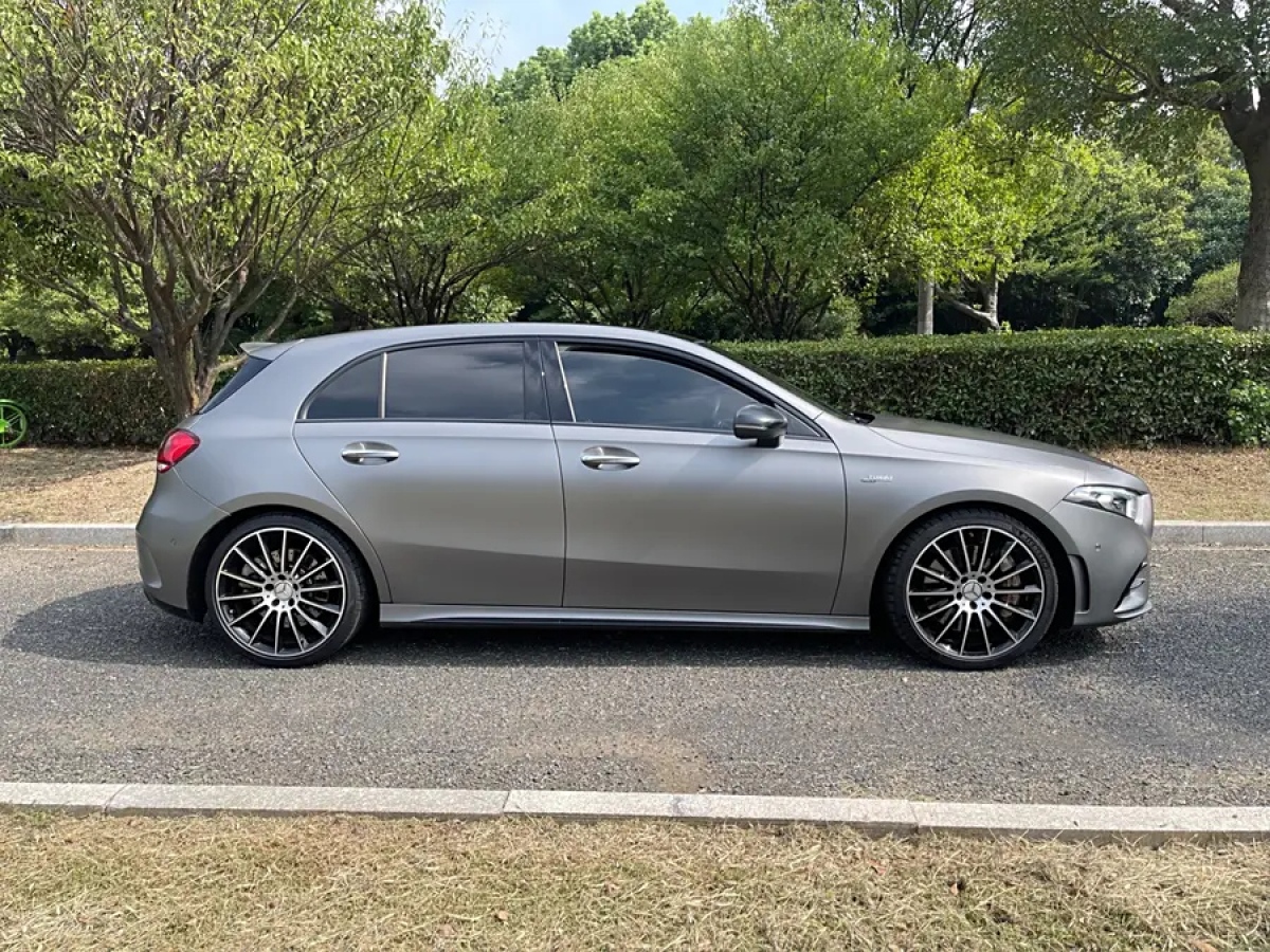 2022年1月奔馳 奔馳A級AMG  2022款 AMG A 35 4MATIC