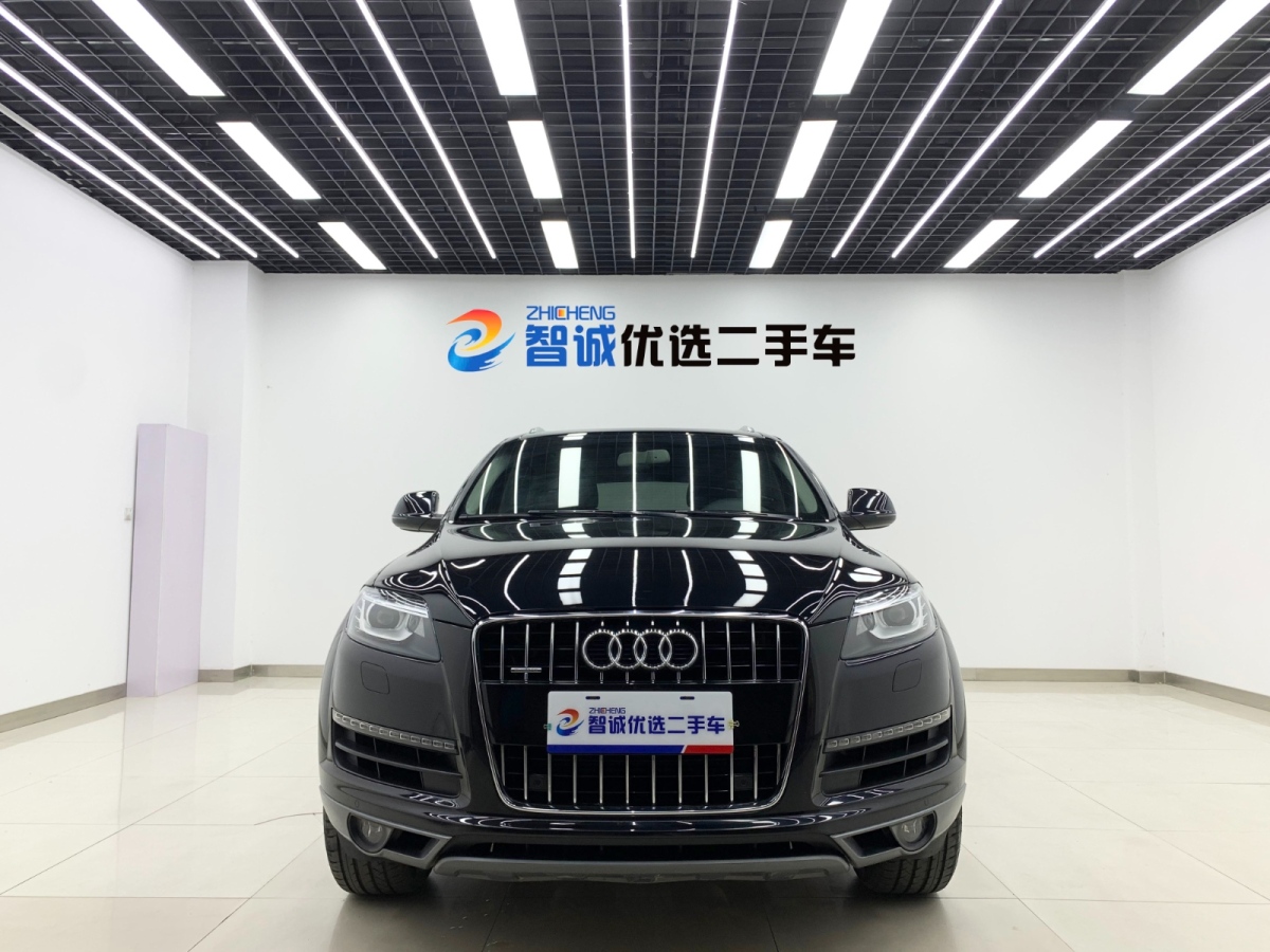 奧迪 奧迪Q7  2013款 35 TFSI 進(jìn)取型圖片