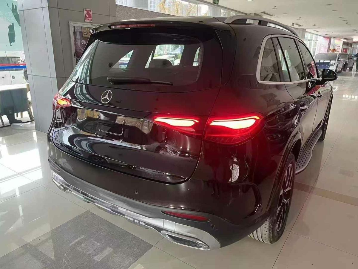 奔馳 奔馳GLC  2023款 GLC 300 4MATIC 轎跑SUV圖片