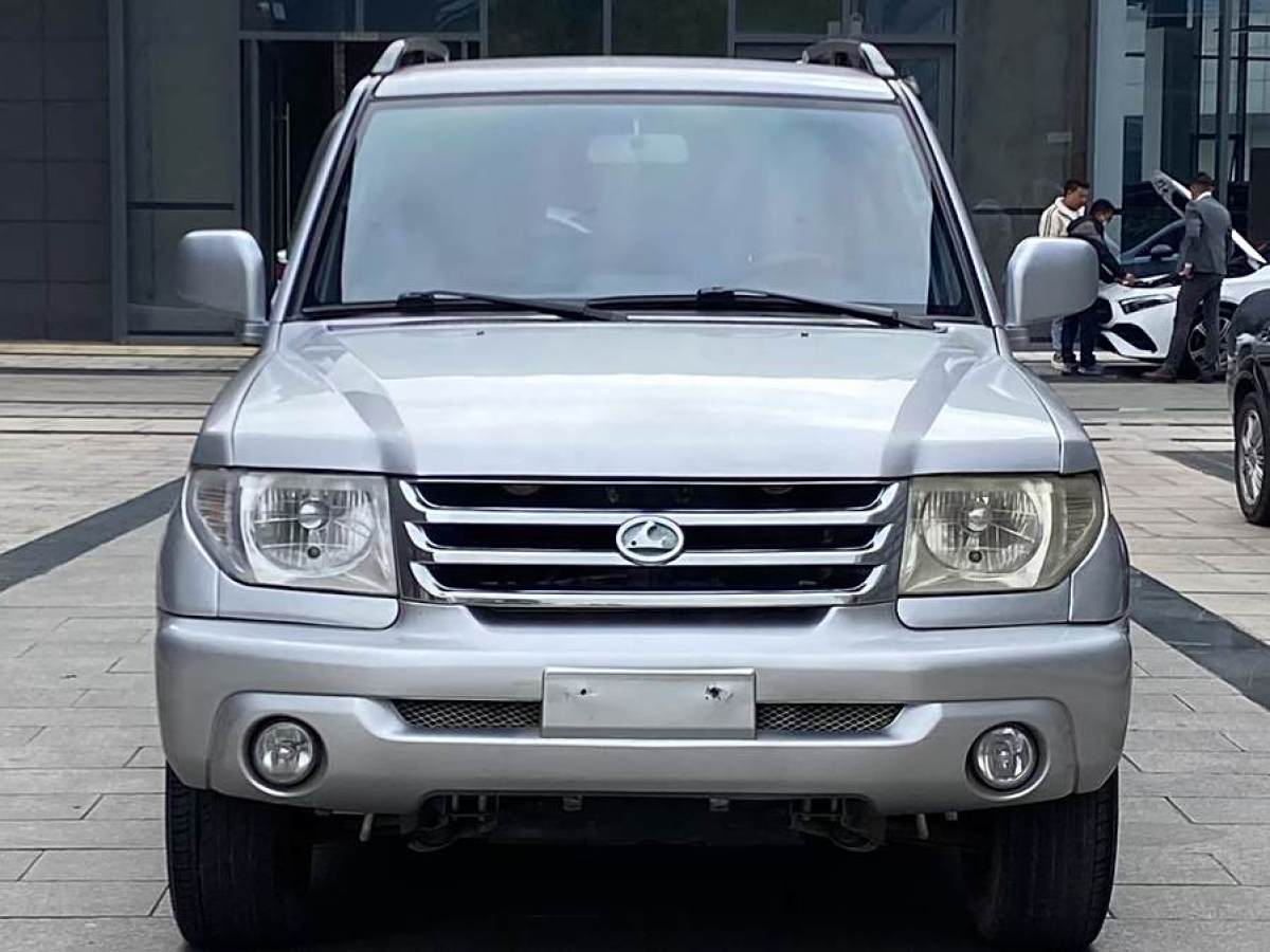 2011年3月獵豹 飛騰  2009款 2.0L 兩驅(qū)標(biāo)準(zhǔn)型