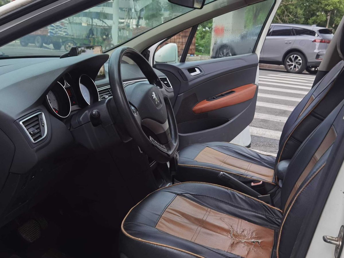 標(biāo)致 308  2013款 1.6L 自動風(fēng)尚型圖片