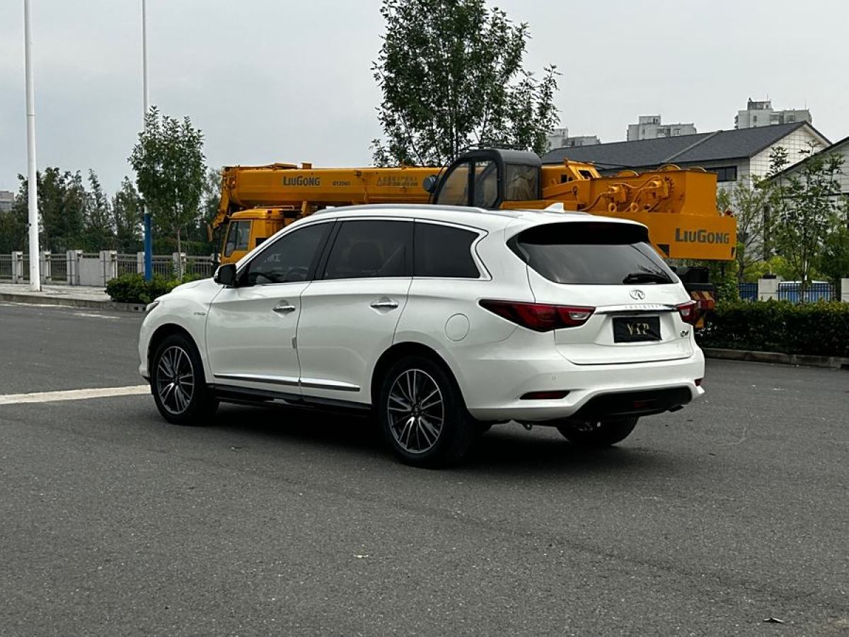 英菲尼迪 QX60  2020款 2.5 S/C Hybrid 兩驅(qū)卓越版 國VI圖片