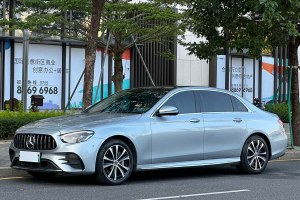 奔馳E級(jí)新能源 奔馳 改款 E 350 e L 插電式混合動(dòng)力運(yùn)動(dòng)轎車
