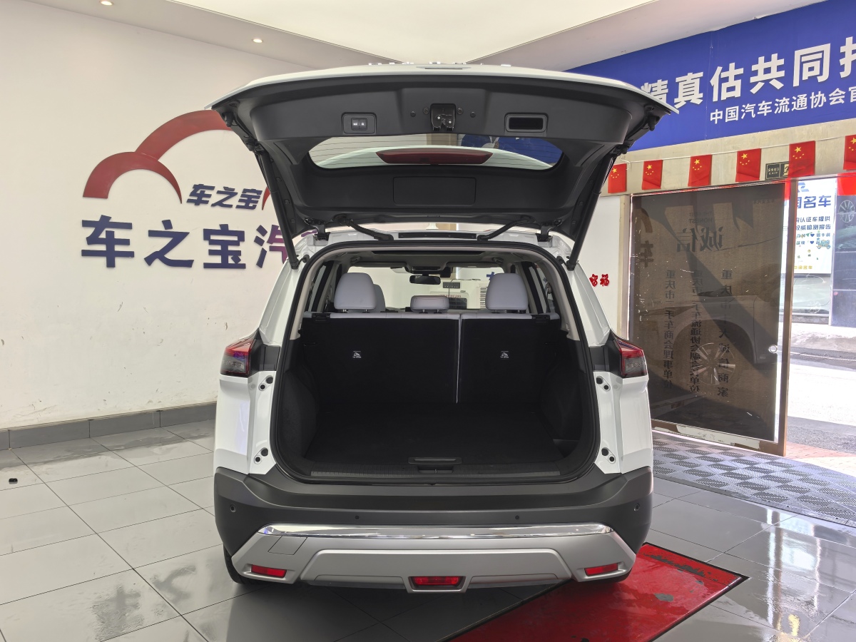 日產(chǎn) 奇駿  2023款 e-POWER 超混雙電機(jī)四驅(qū)至尊版圖片