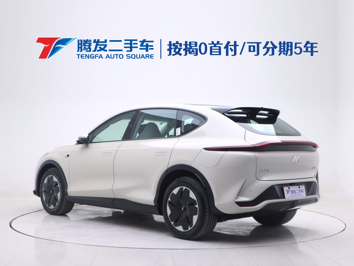 智己 智己LS7  2023款 77kWh Urban Fit后驅(qū)版圖片