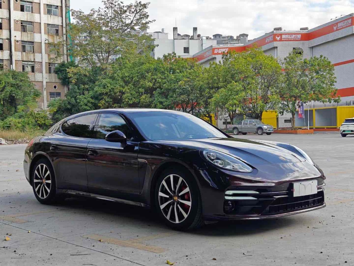 2016年12月保時(shí)捷 Panamera  2016款 Panamera Edition 3.0T