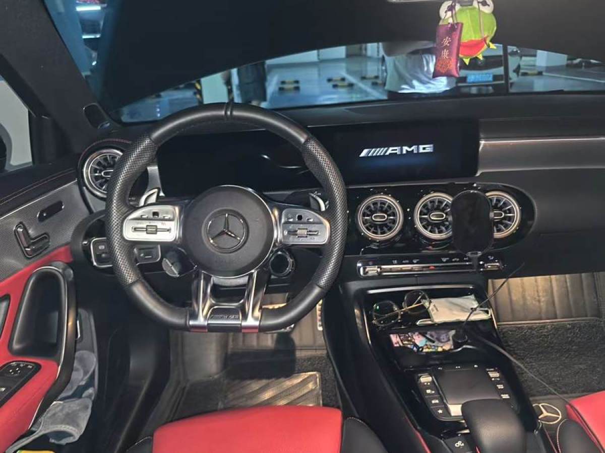 奔馳 奔馳A級AMG  2022款 AMG A 35 L 4MATIC 熾夜特別版圖片