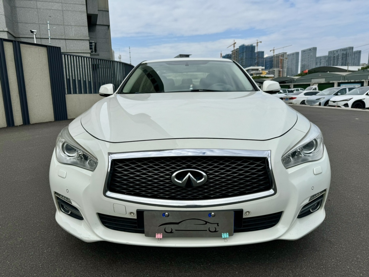 英菲尼迪 Q50  2014款 2.0T 舒適版圖片