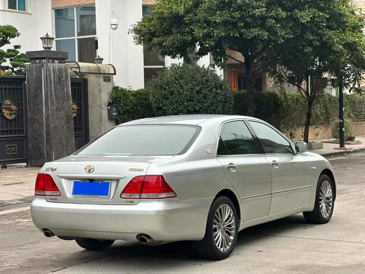 豐田 皇冠  2008款 2.5L 5周年紀(jì)念版圖片