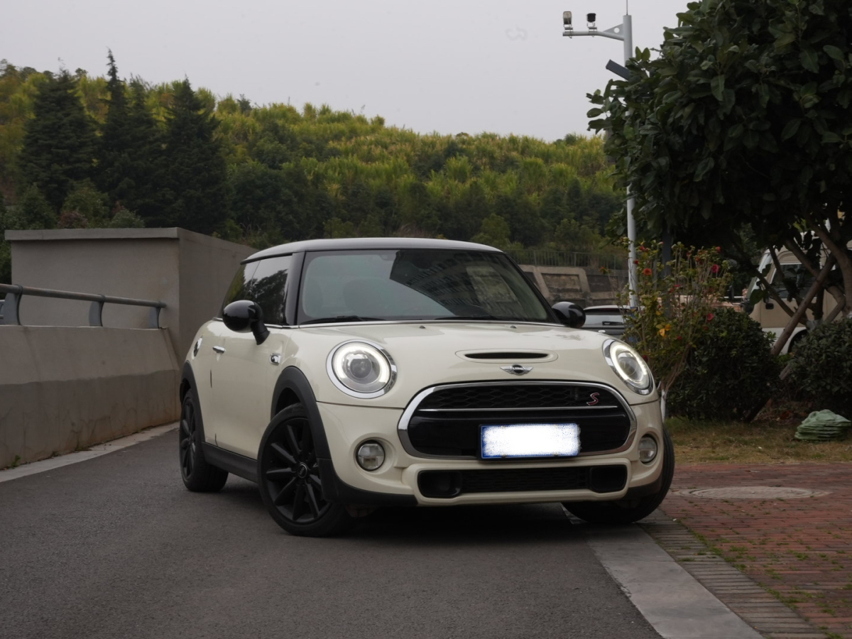 MINI CLUBMAN  2016款 改款 2.0T COOPER S圖片