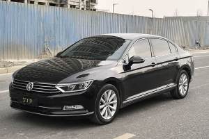 邁騰 大眾 330TSI DSG 領(lǐng)先型