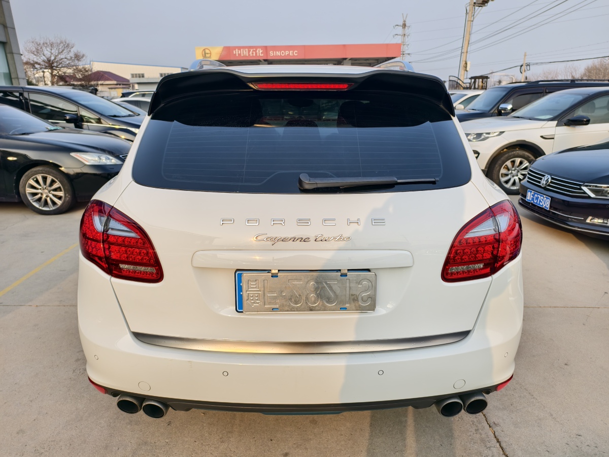 2013年2月保時捷 Cayenne  2025款 Cayenne 3.0T