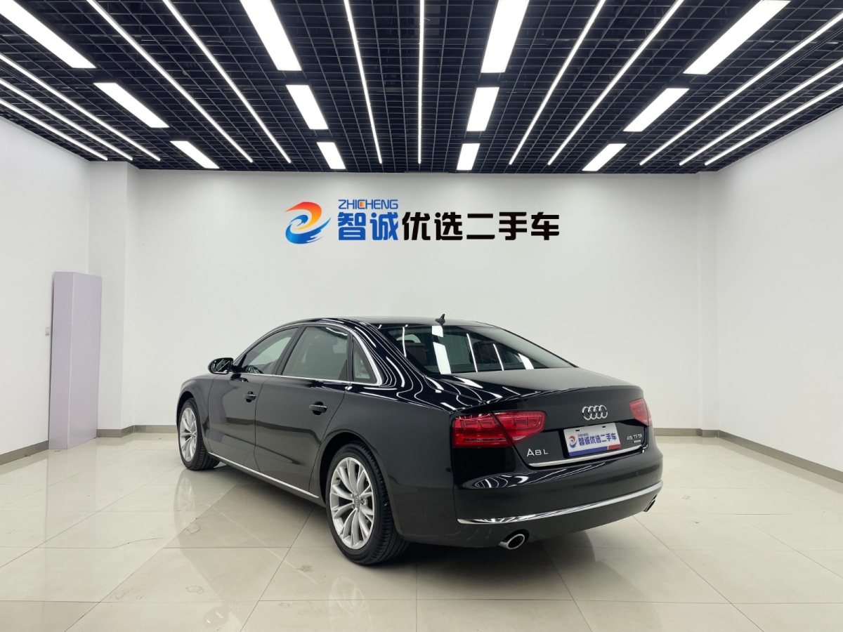 2012年11月奧迪 奧迪A8  2013款 A8L 45 TFSI quattro豪華型