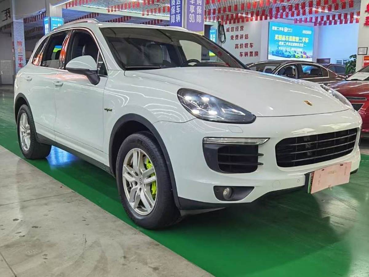 保時(shí)捷 Cayenne新能源  2016款 Cayenne S E-Hybrid 3.0T圖片