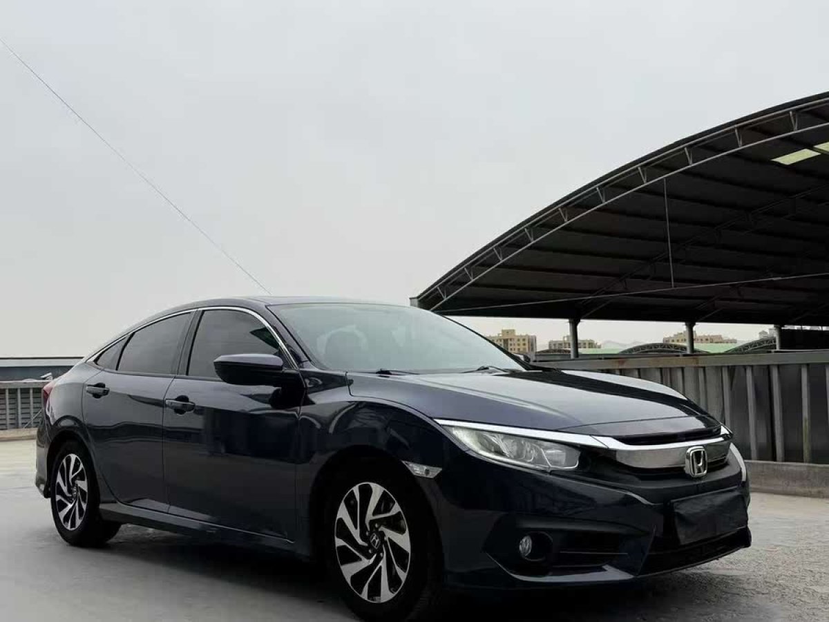 本田 思域  2016款 220TURBO CVT豪華版圖片