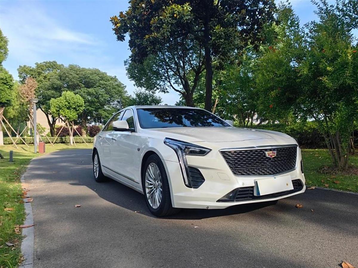 凱迪拉克 CT6  2019款 28T 豪華型圖片