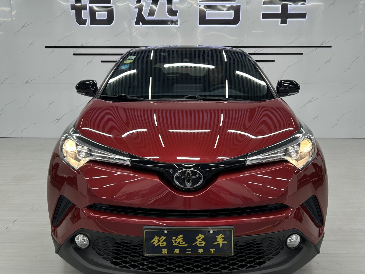 豐田 C-HR  2018款 2.0L 領(lǐng)先版 國(guó)V圖片