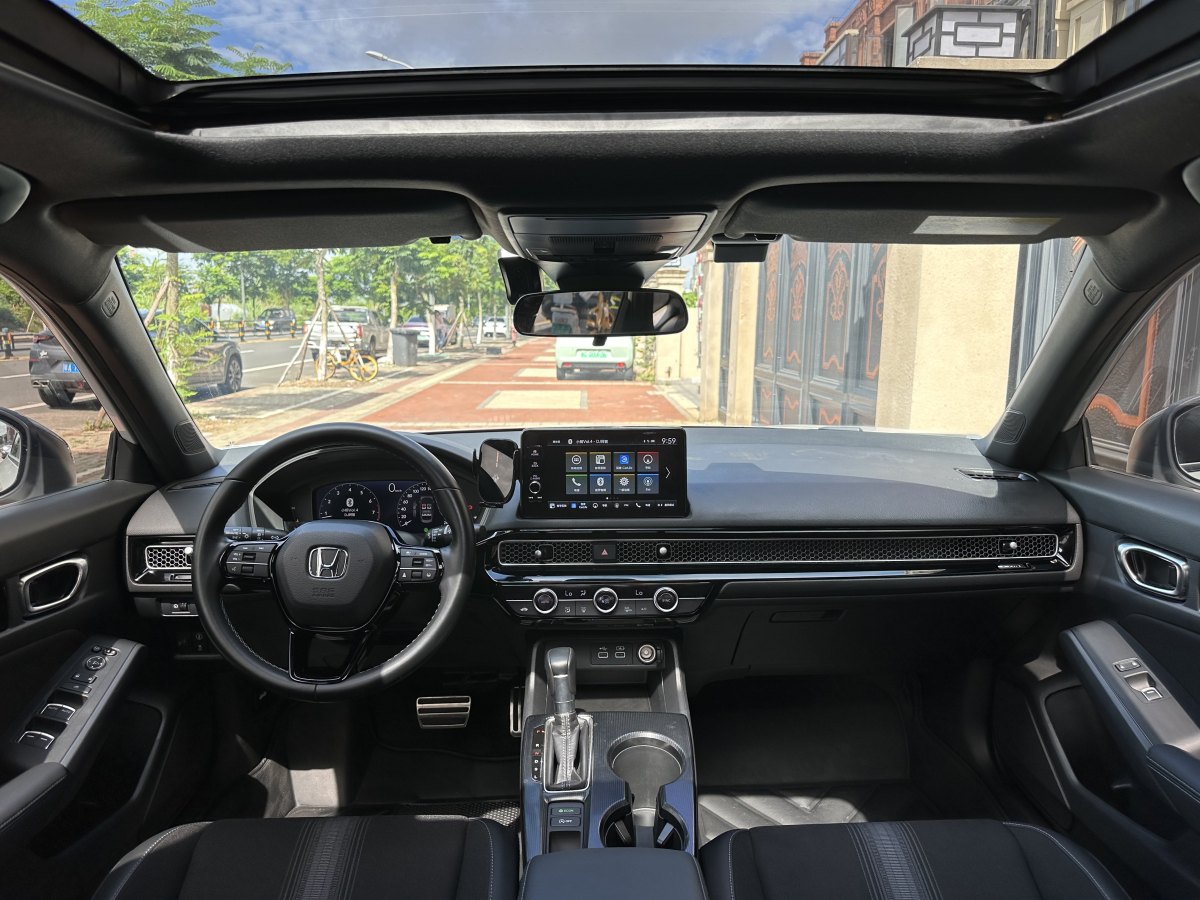 本田 思域  2022款 240TURBO CVT燃動版圖片